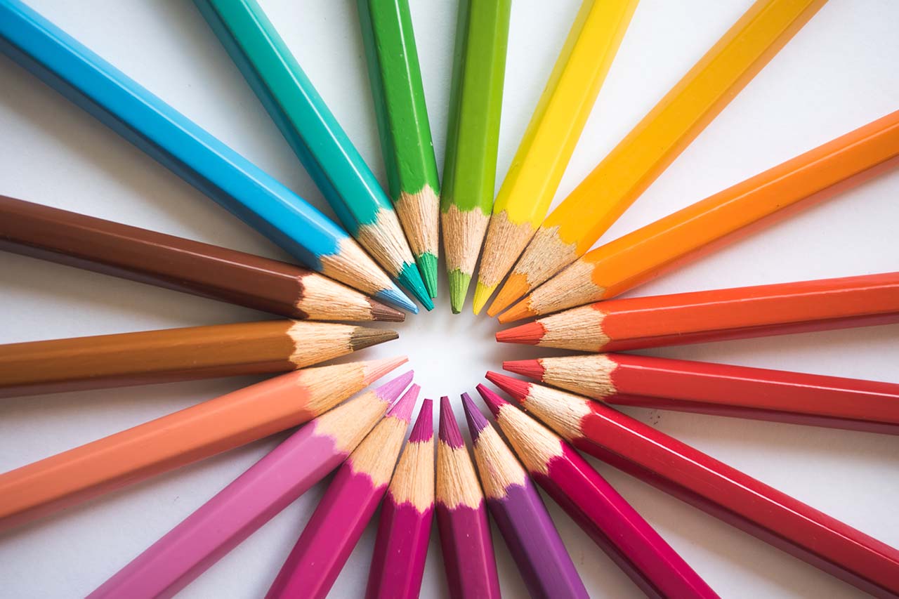 personalised colouring pencils