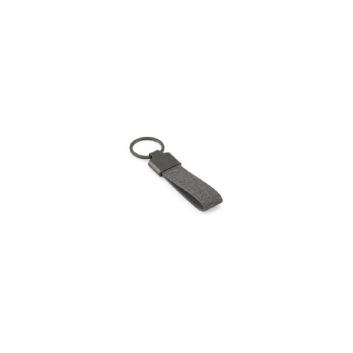 RAVEN - Rectangular-shaped keyring made of metal and recycled pet (30% recycled)