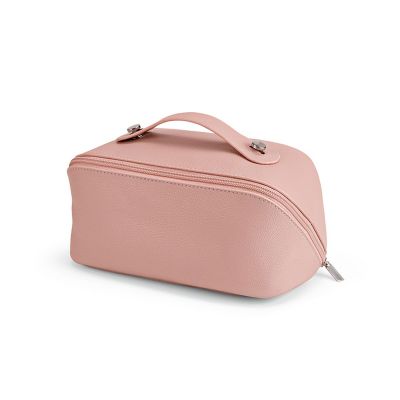 MACAO - Toiletry Bag 3.5L rLeather with zipper and handle