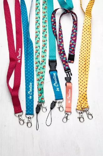 custom lanyards