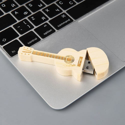 custom wooden USB drives