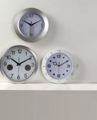 horloge personnalisée avec logo